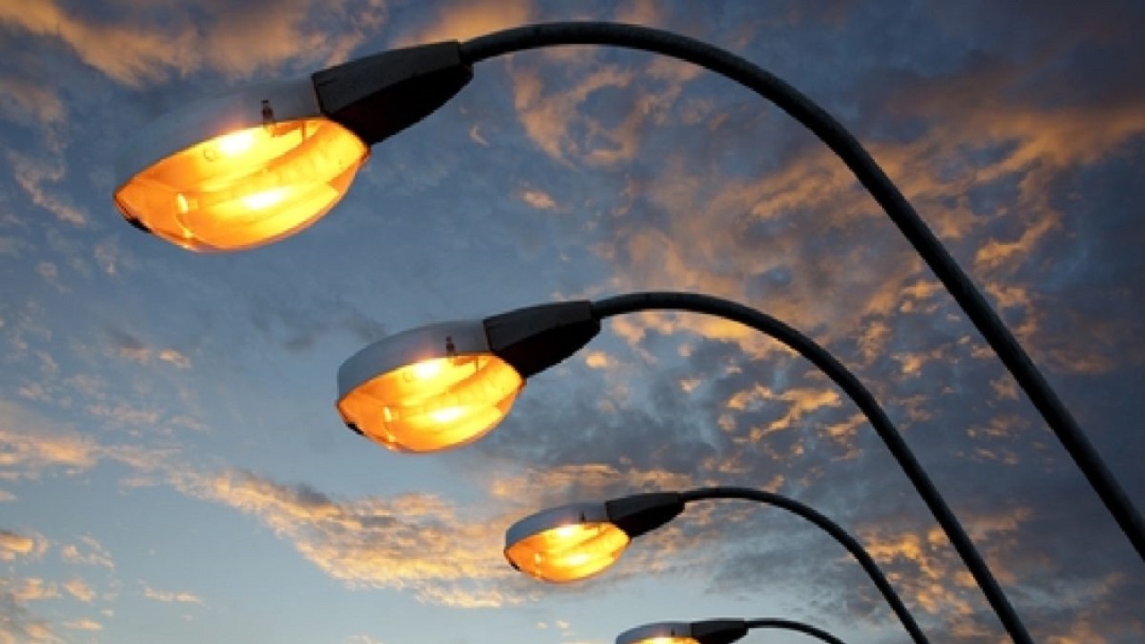 From Metal Halide Bulbs to LED Lights: Advancements in Lighting